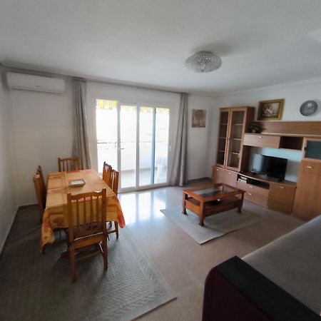 شقة Apartamento Con Buena Vista تورّيفيِخا المظهر الخارجي الصورة